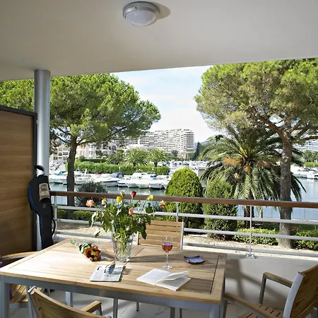 Apartamento In With Marina Views